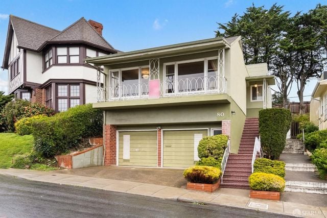Monterey Heights