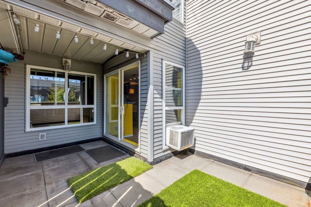 3939 Hastings St, #307