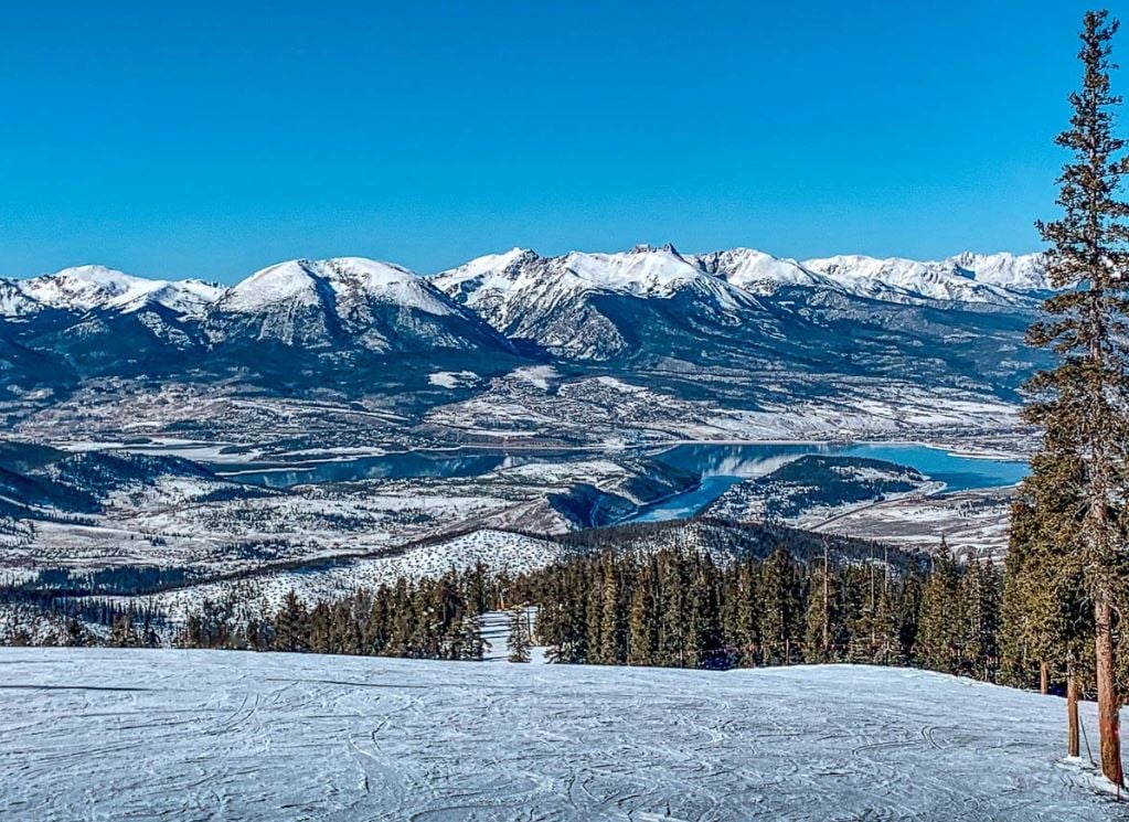 Winter Accessibility 101: How to Evaluate Driveways, Roads & Snow Readiness Before You Buy