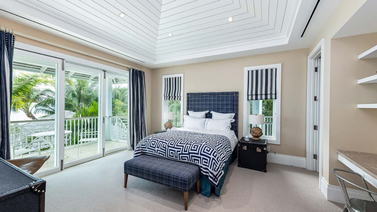 5 Oceans Beachfront Estate