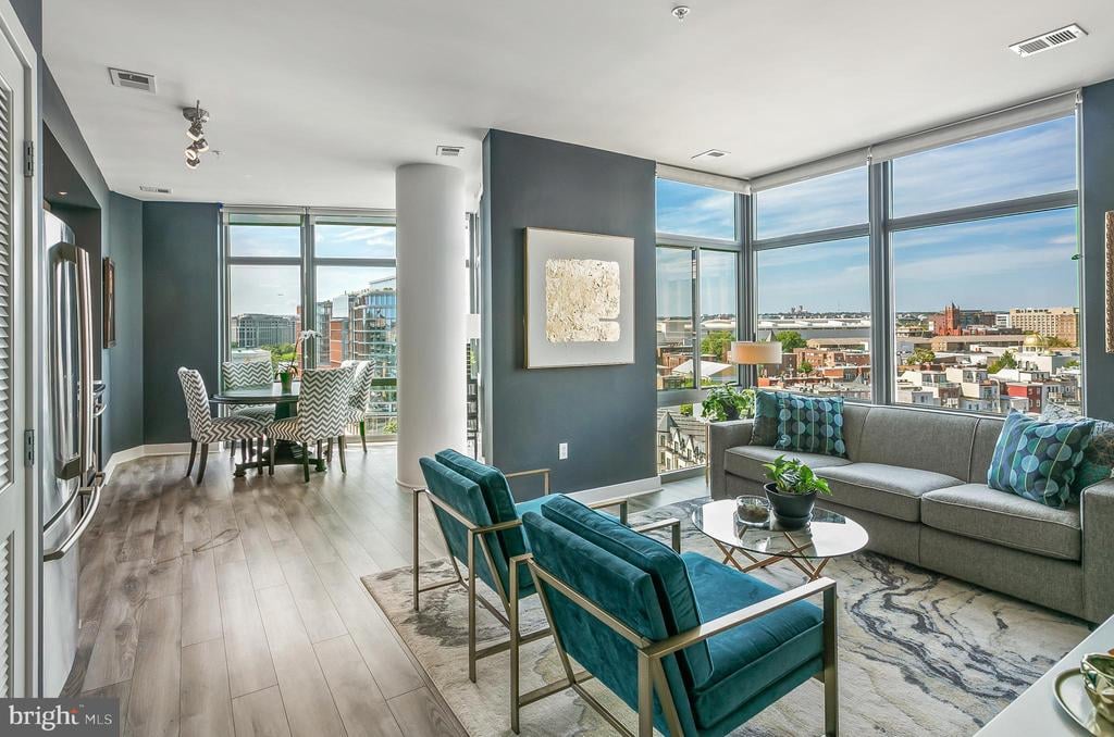 460 New York Ave NW, #1003
