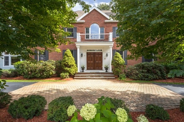 3 John Hosmer Lane