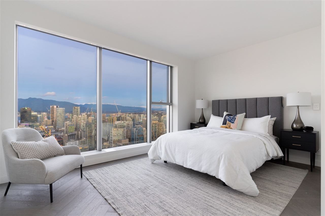 1480 Howe St, #4903