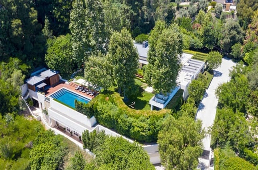 Blissful Manor