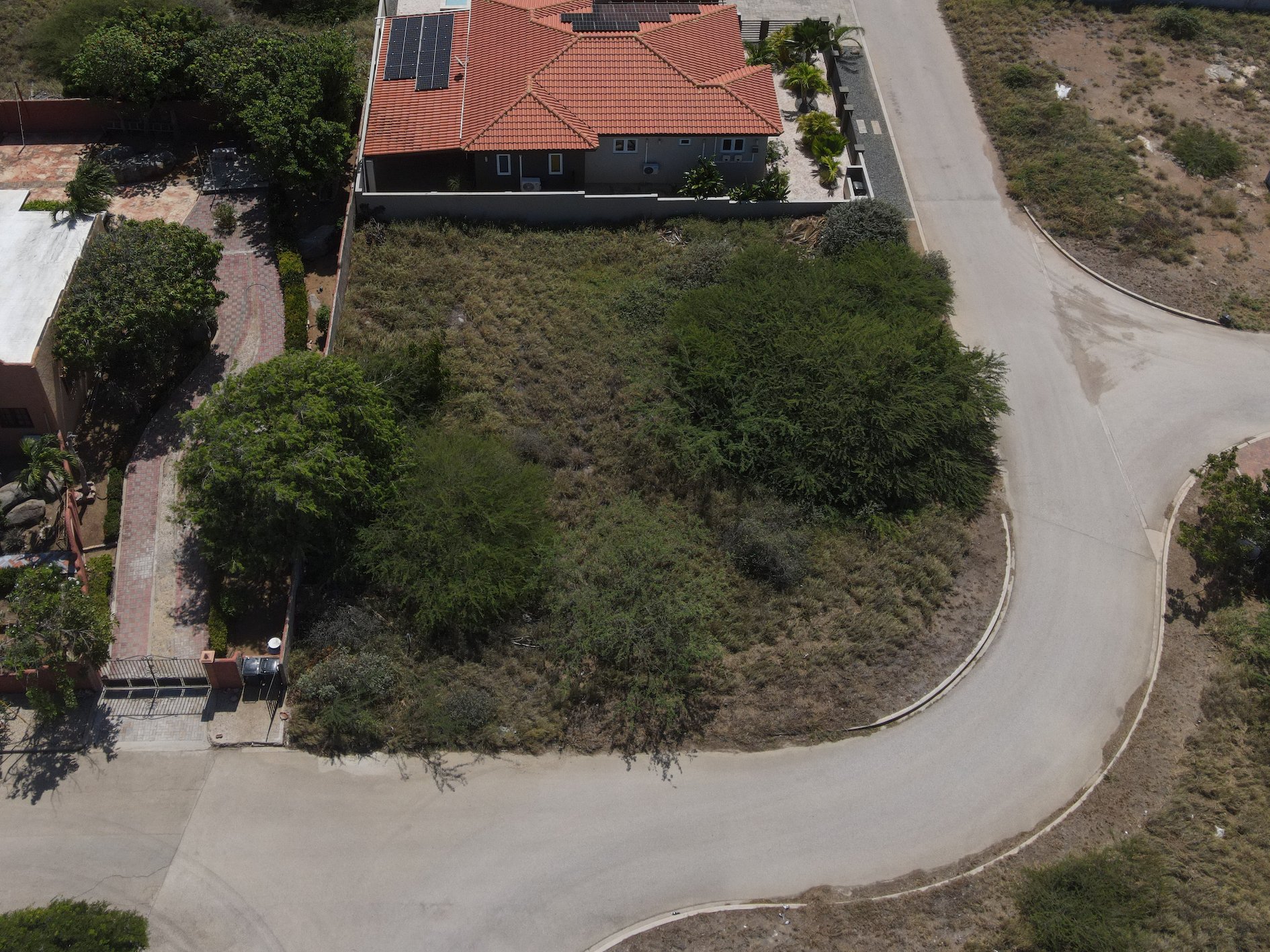 Property Land in Moko 