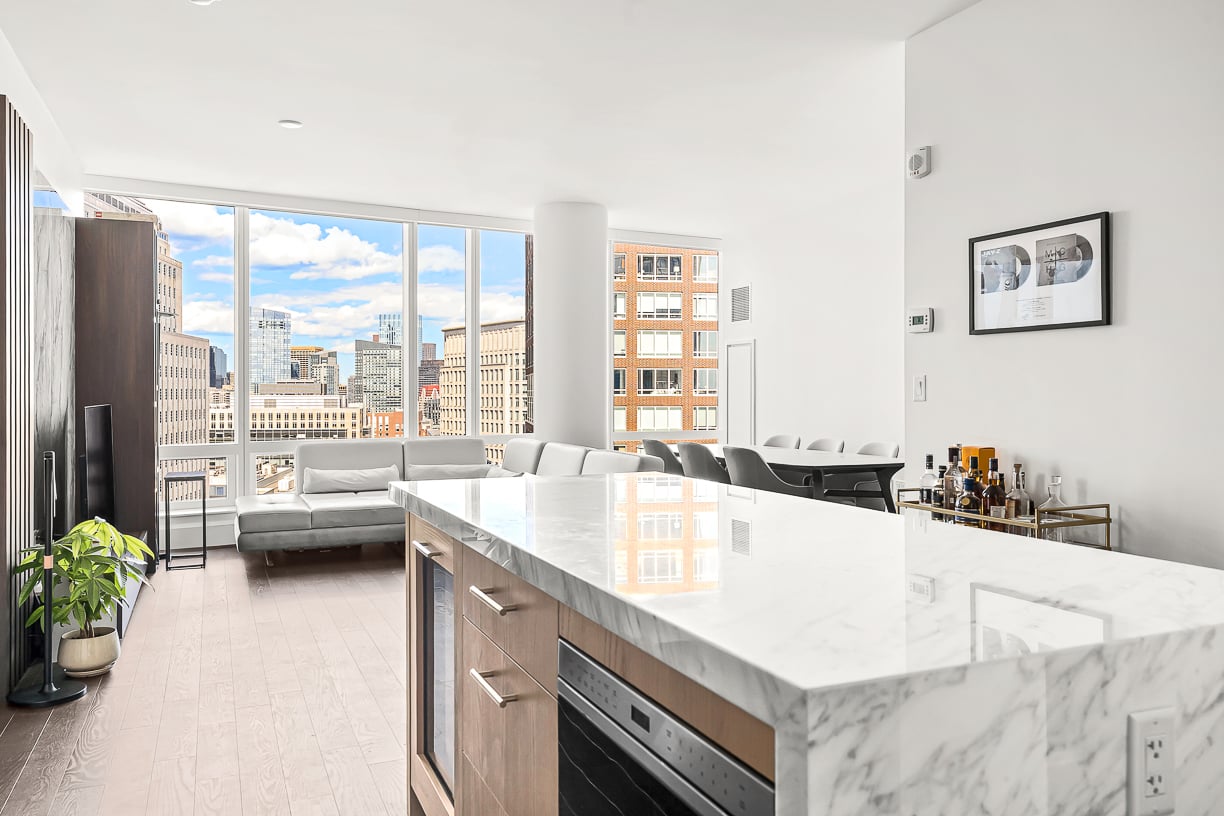 430 Stuart Street Unit 23E