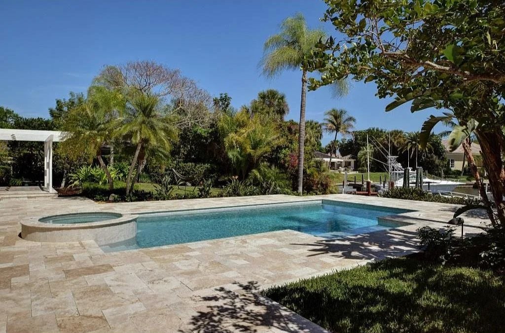 132 Anchor Dr