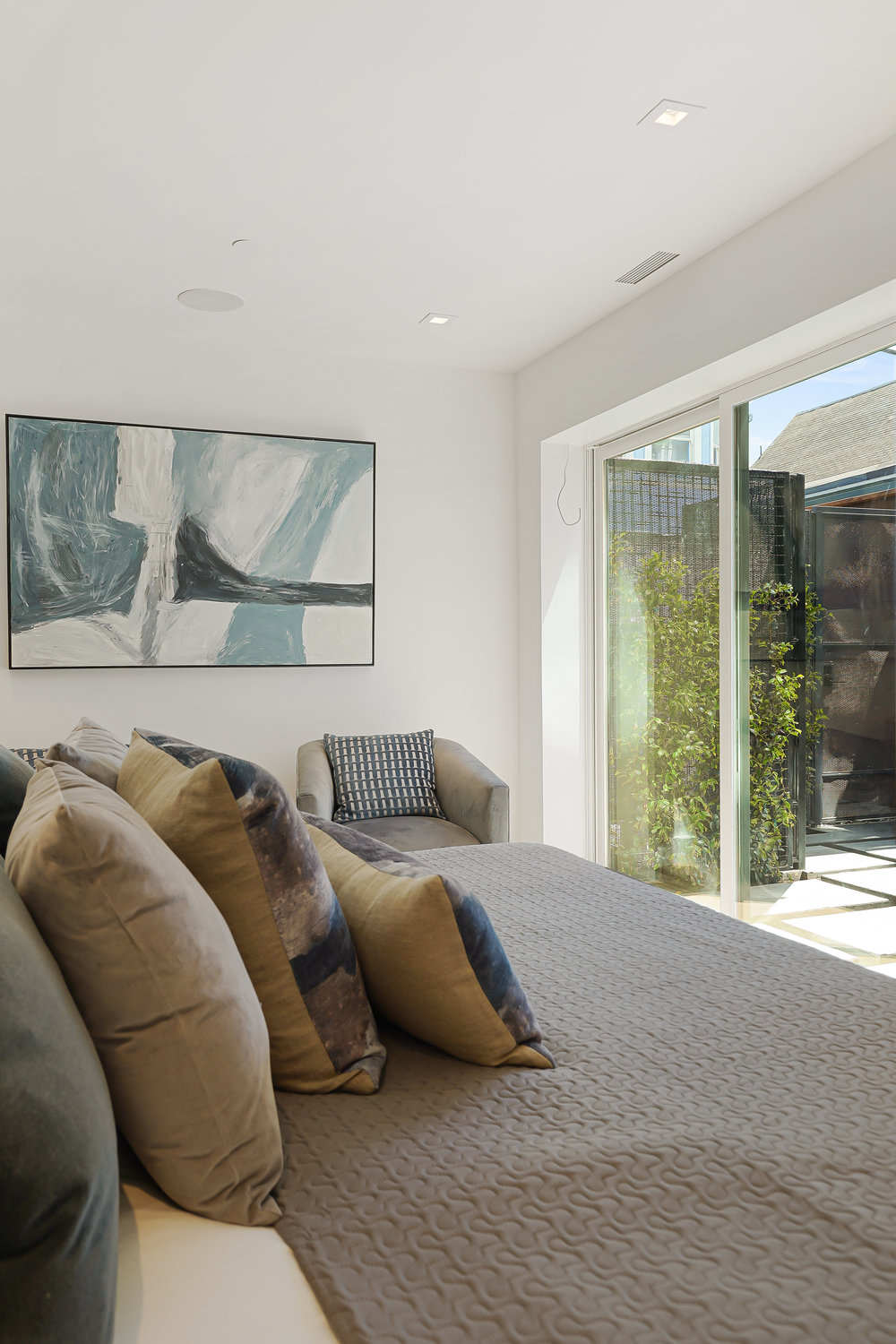 2853-2855A Folsom Street