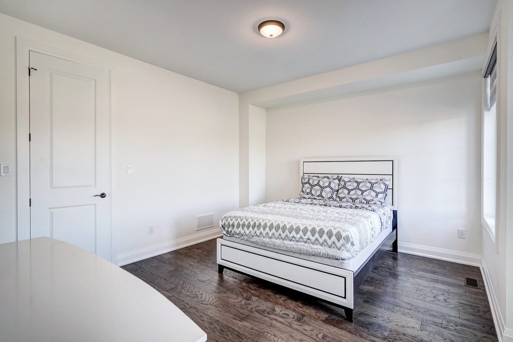 79 Charles Tilley Cres