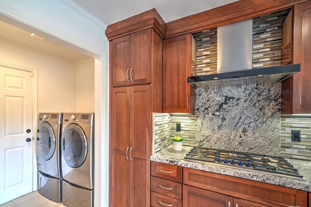 Vireon Crest, Morning View Dr, 90265