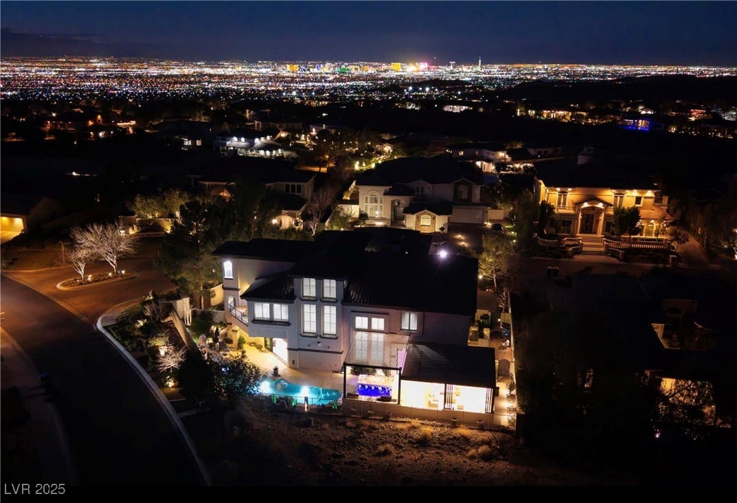 What Kinds of Views Can You Get From Homes in Anthem Country Club?