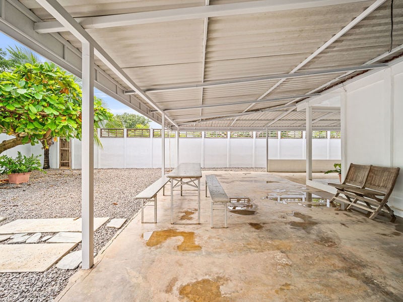 Charming 3 bed Home in a Peaceful Neighborhood