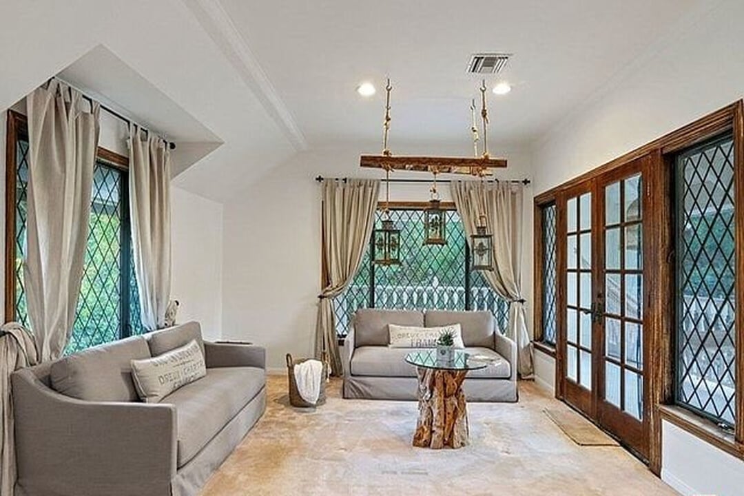 Ridge Opulent