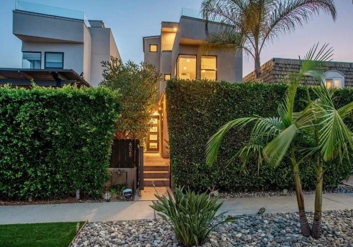 4028 Shasta St. San Diego, CA 92109