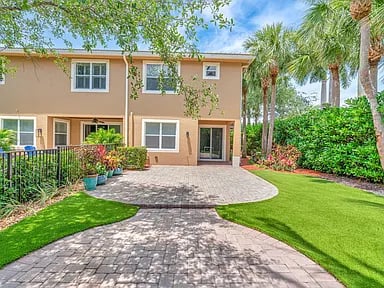 5030 Dulce Ct