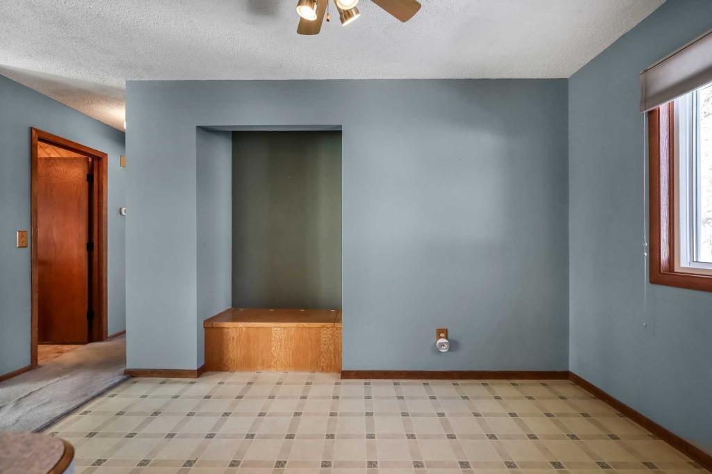 1741 Davenport Ave