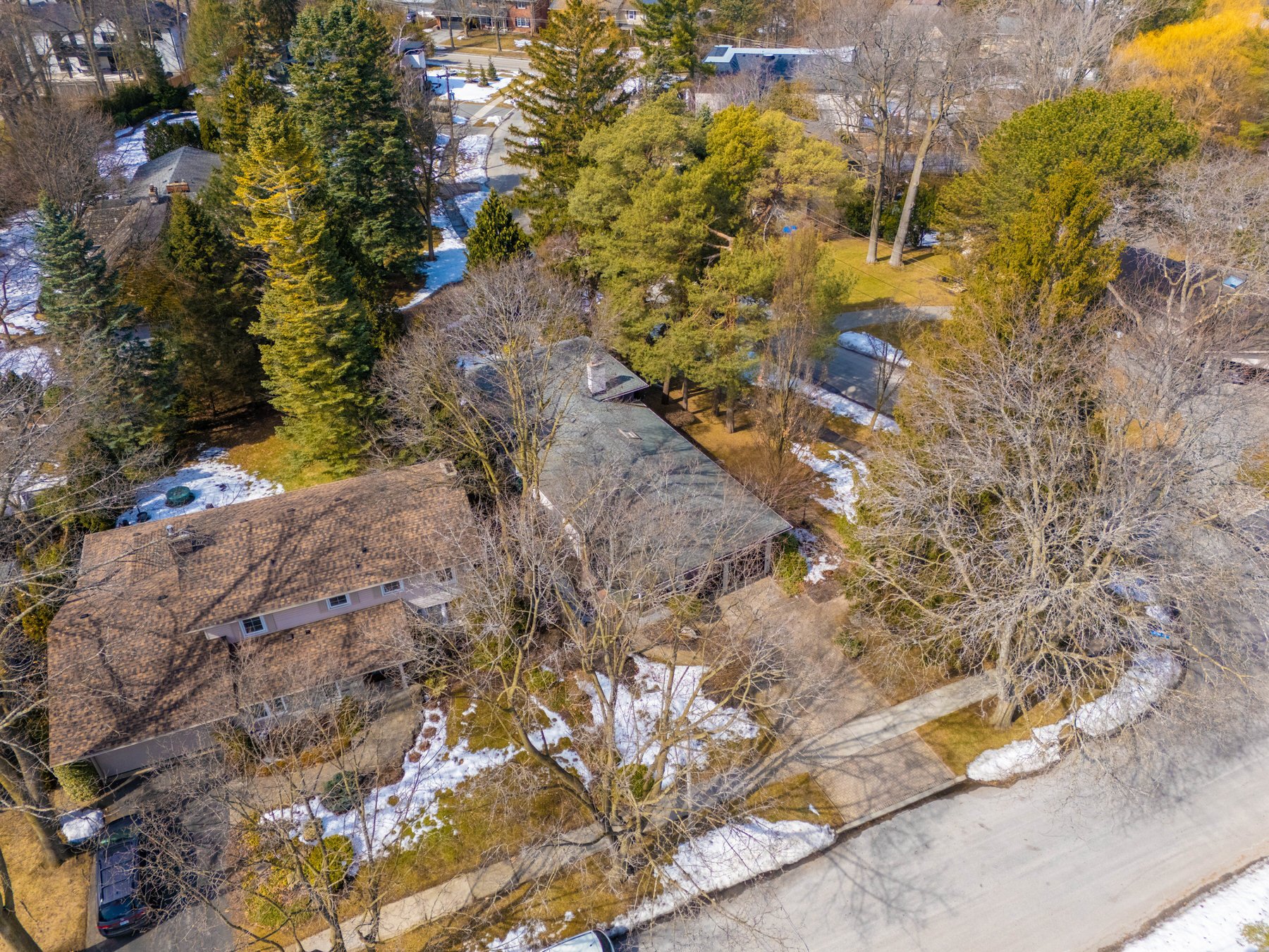 1276 Greenoaks Drive