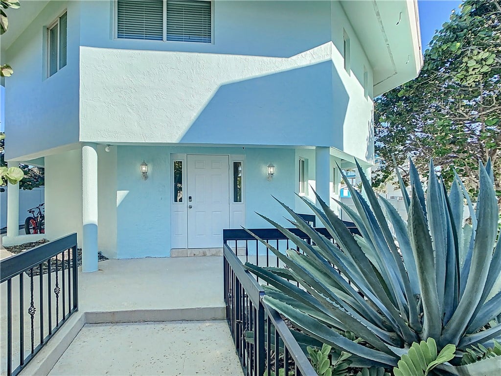 12880 Florida A1A