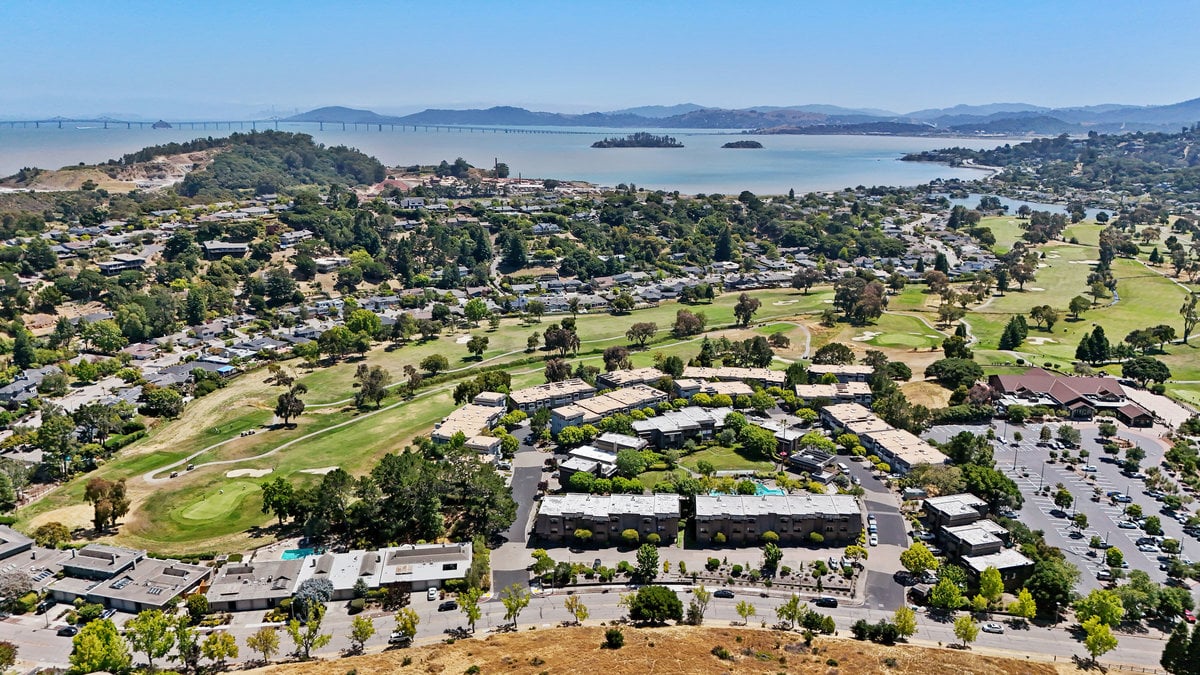 15 Sulgrave Lane, San Rafael