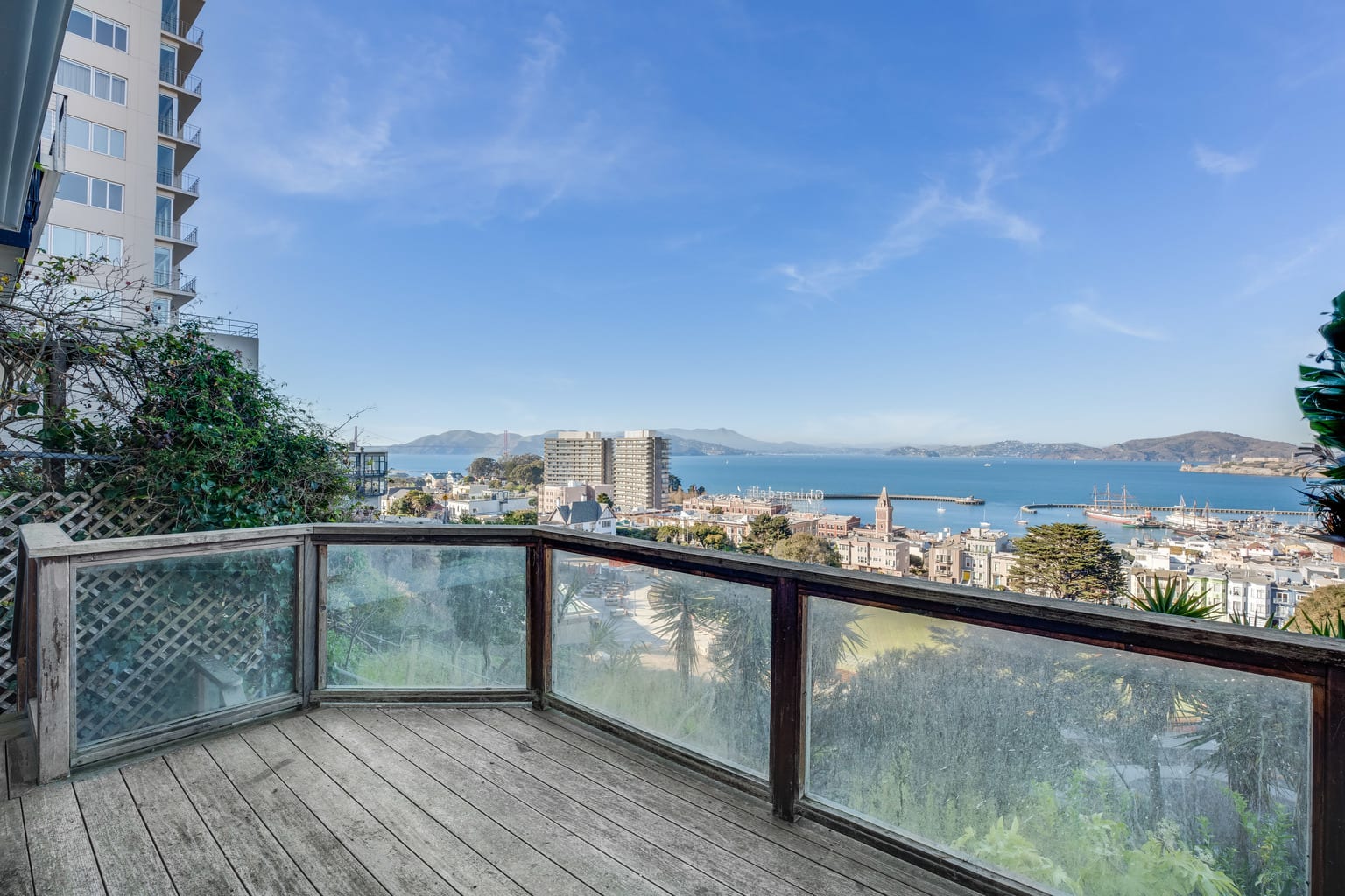 San Francisco Heaven - 1034 Chestnut Street