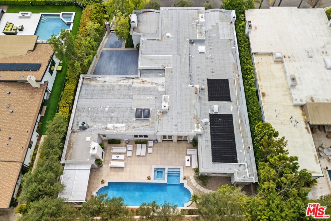 Ivory Arcadia, Martin Lane, 90210