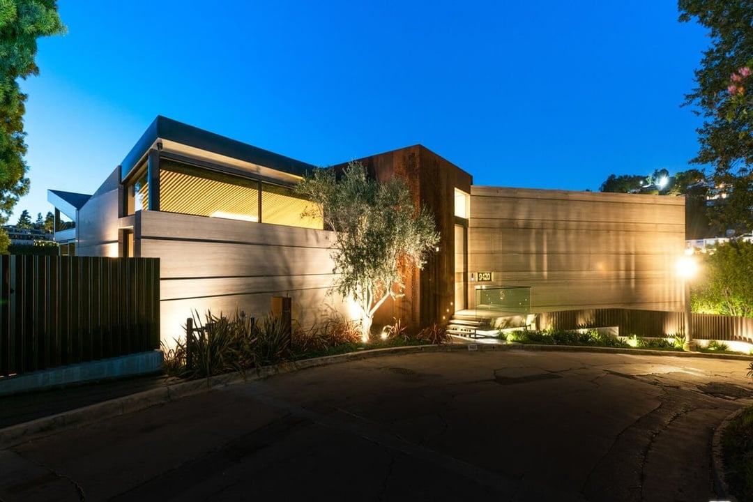 Estate Velvet
