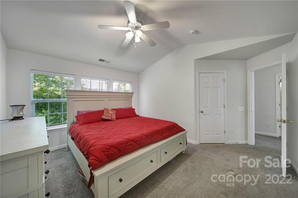 11708 Huxley Rd