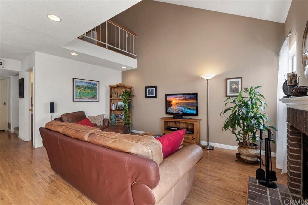 3438 E Collins Ave #20