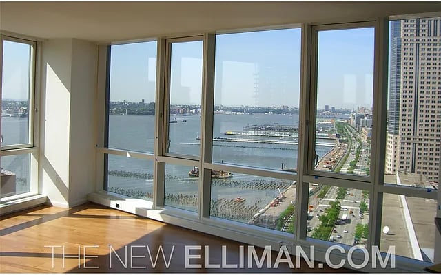 200 Chambers Street Unit: 20C