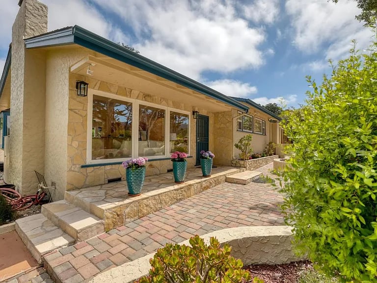 1275 Josselyn Canyon Rd