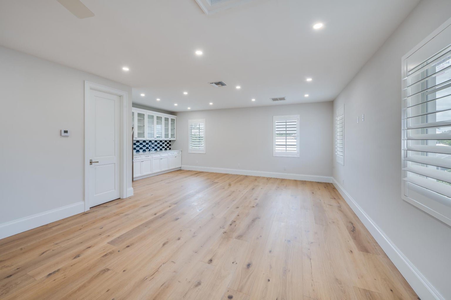 2620 Greenway Drive