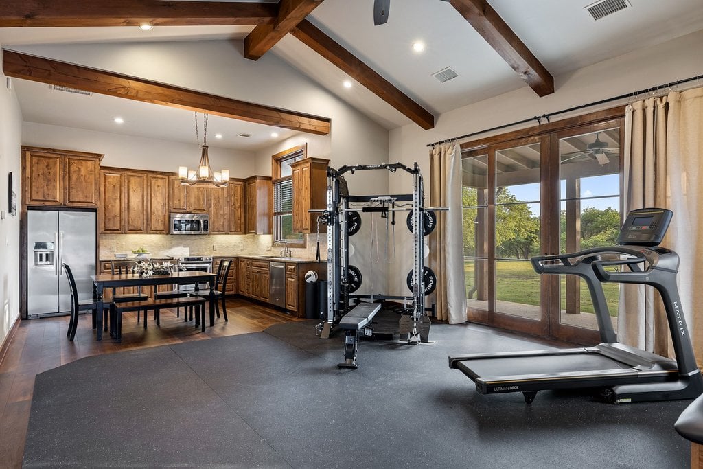Horseman's Paradise in the heart of Dripping Springs