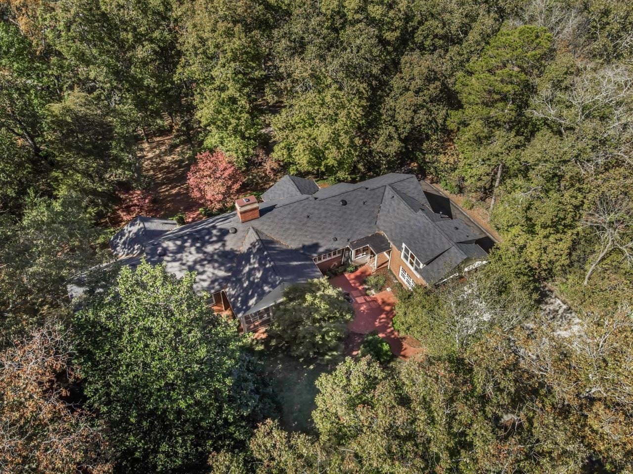 803 Greenwood Rd