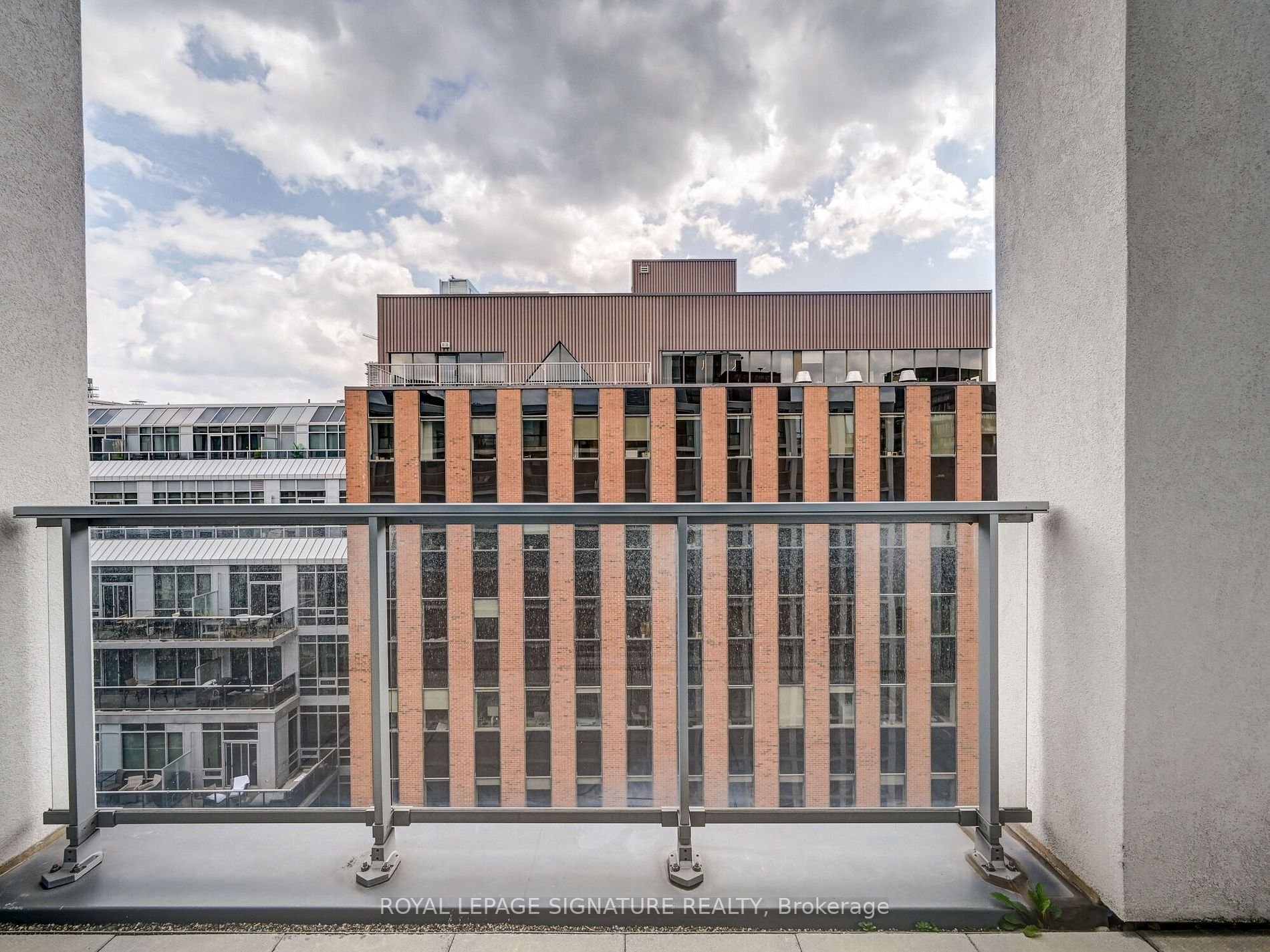 PRIME DOWNTOWN PENTHOUSE
