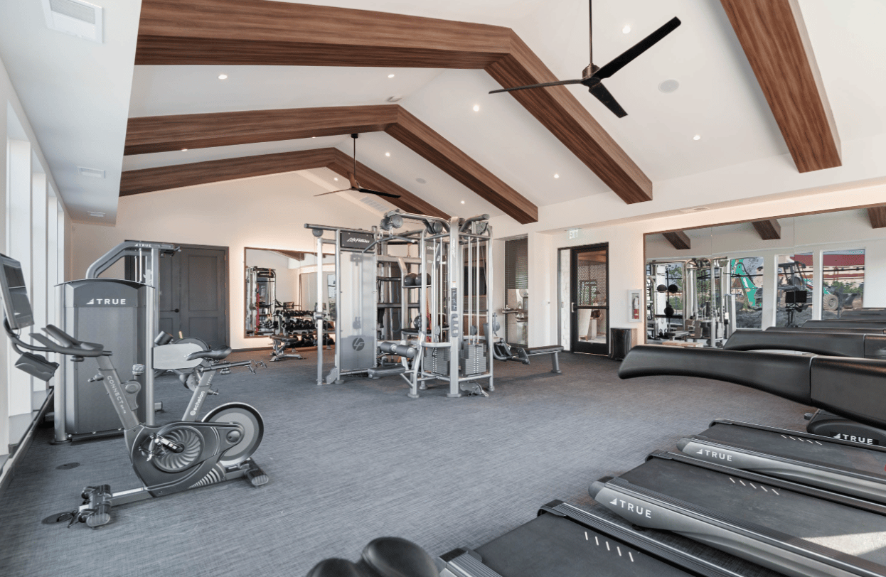 10 Weeks Free in Manor