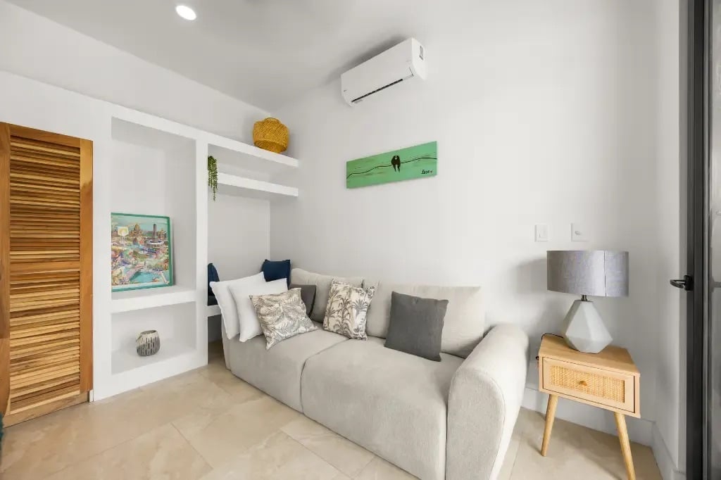 Elegant Tropical Oasis in Reserva Conchal