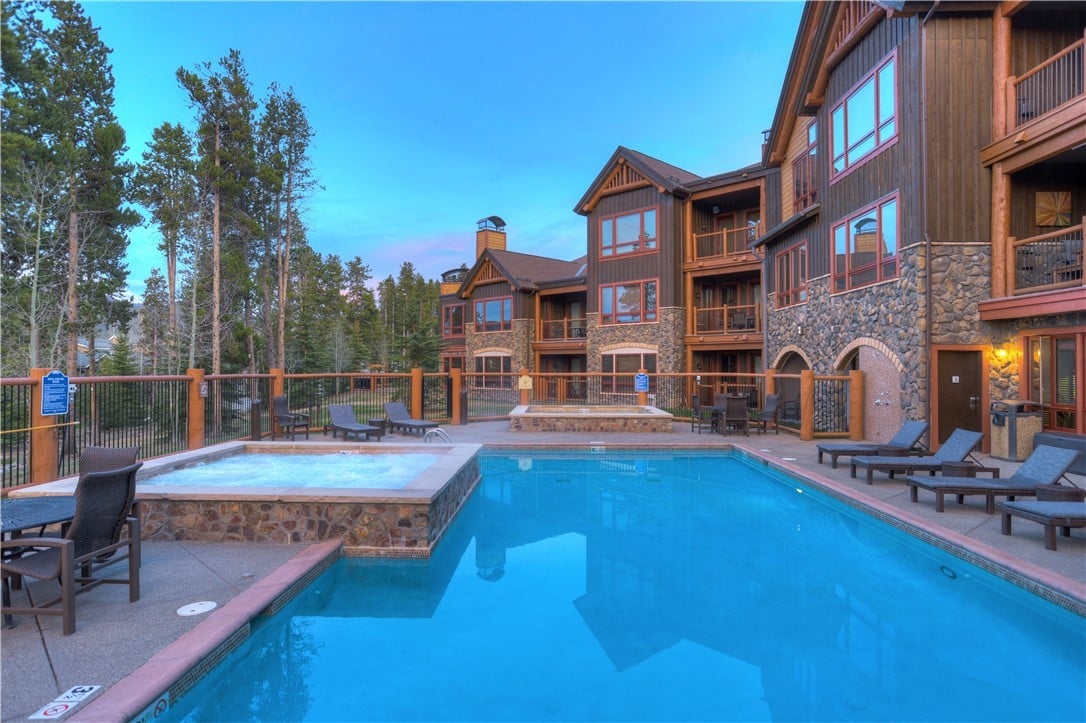 42 Snowfalke Dr, #608