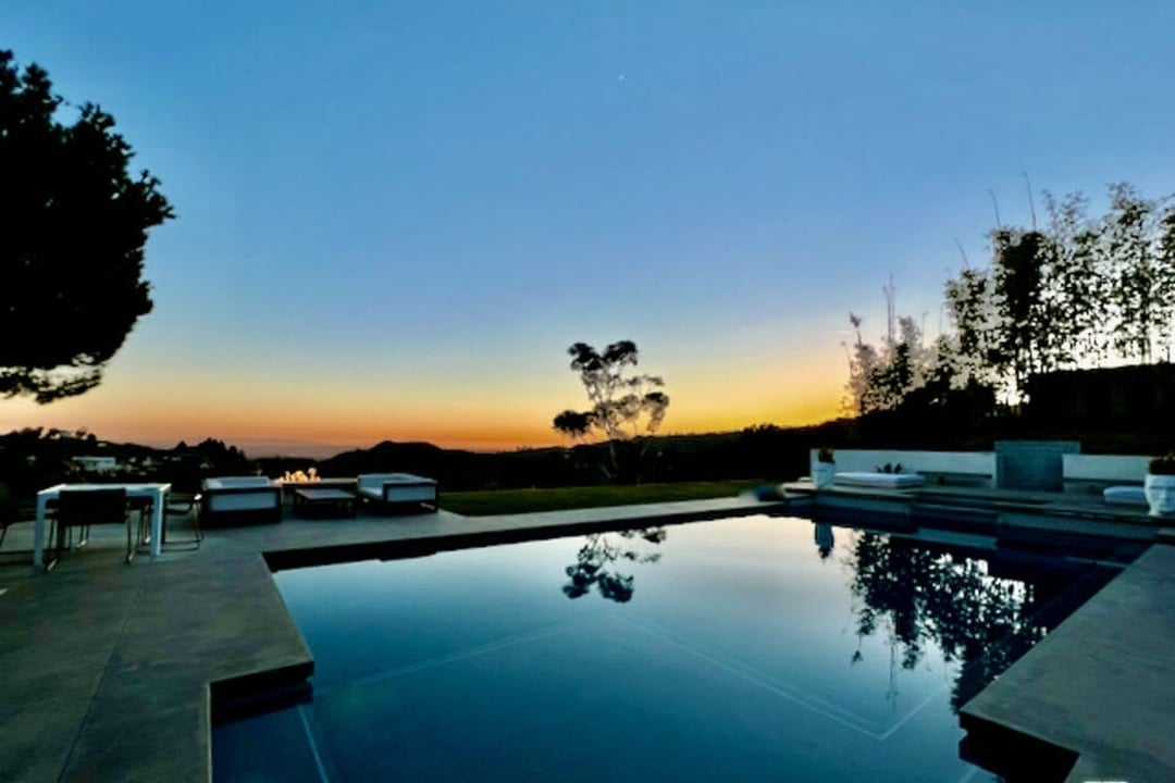 Retreat View