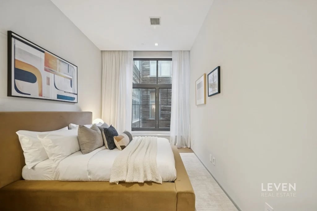 55 Warren Street, #4