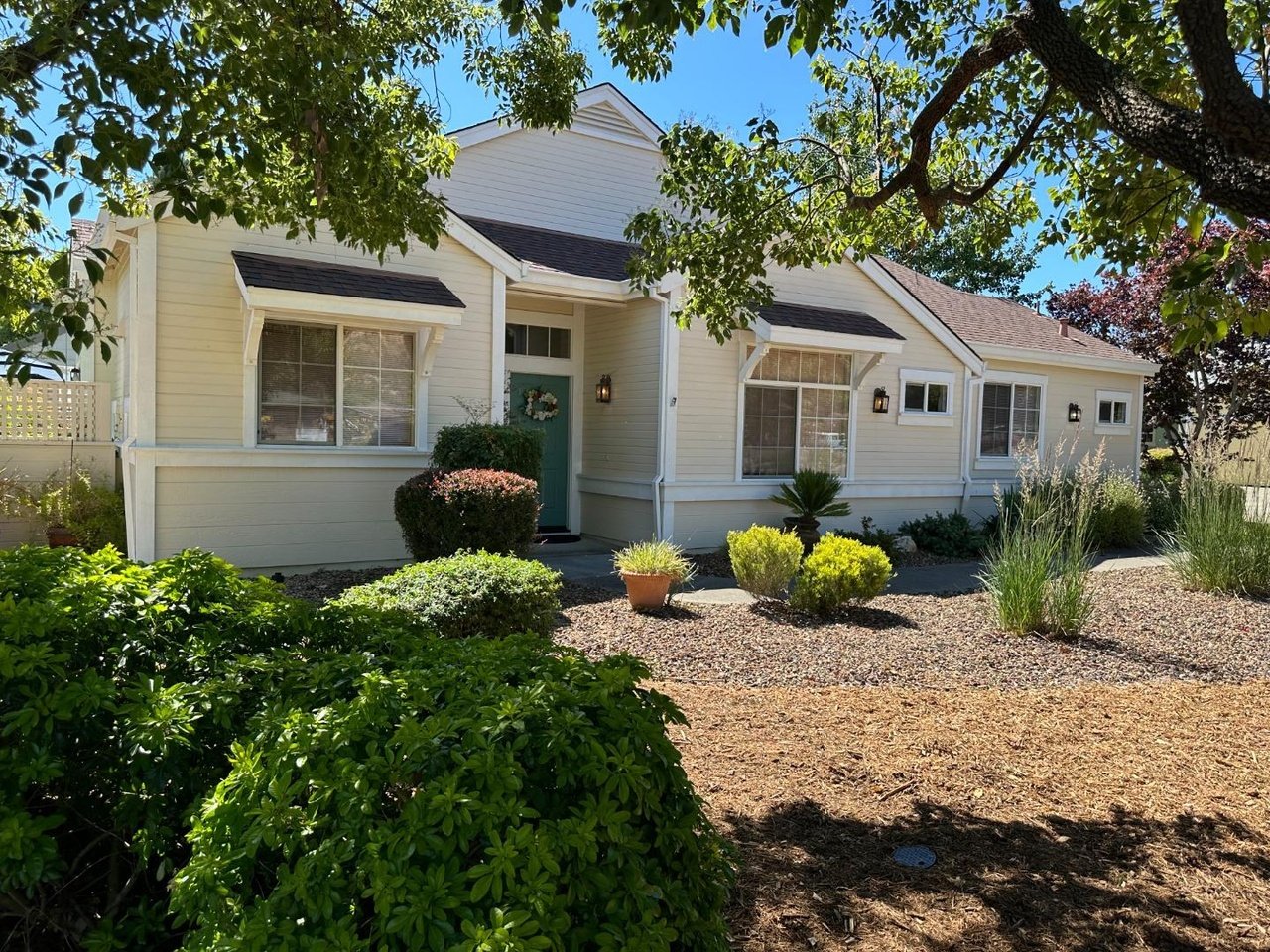 6596 Pine Valley Drive