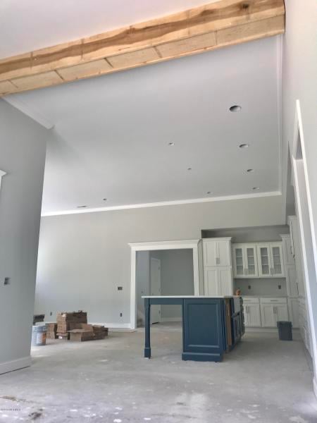 Stunning New Construction With Deeded Water Rights