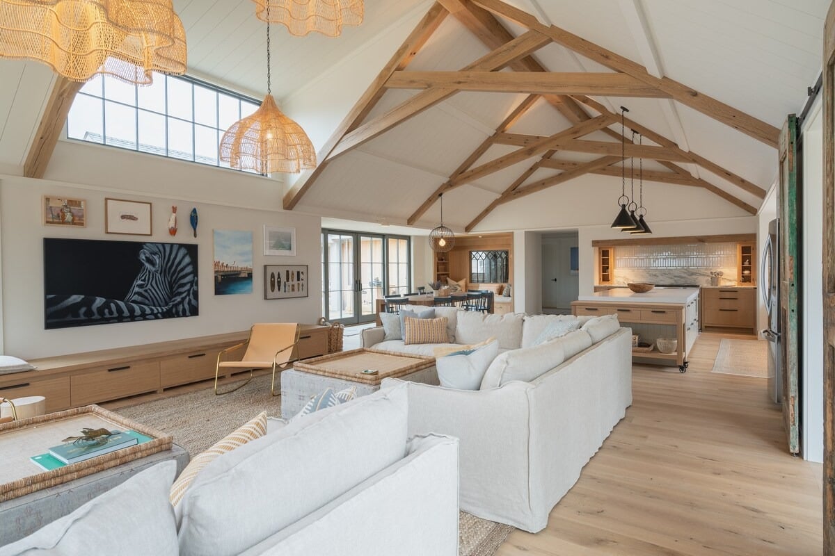 New Waterfront Estate With Pool + Guest House