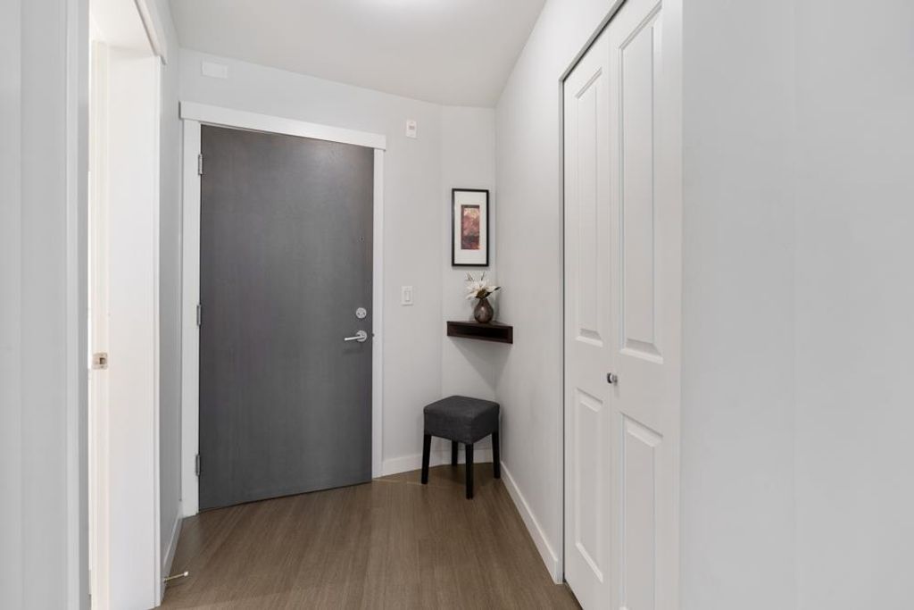 3263 Pierview Cres, #203