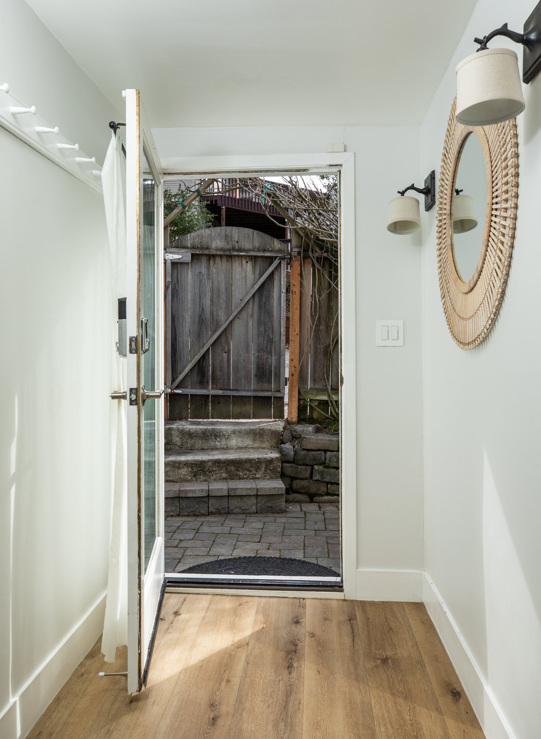240 Glenwood