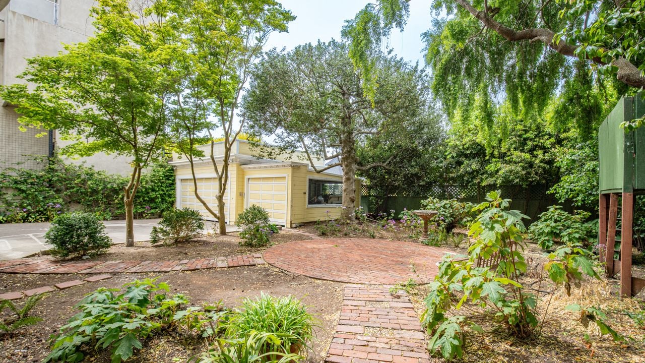 2546 Jackson Street San Francisco, CA 94115