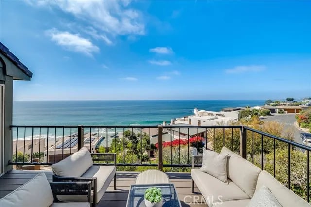 40 Lagunita Drive