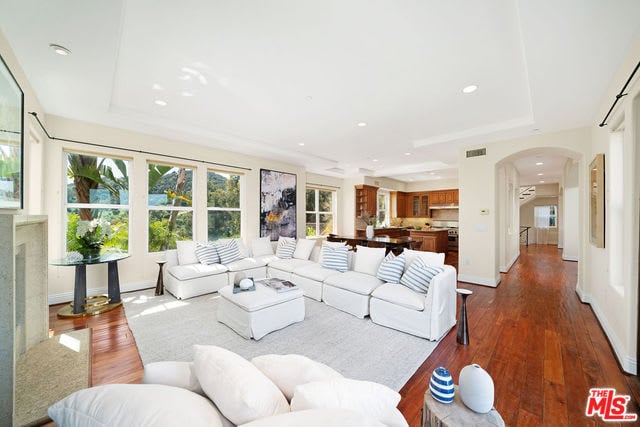 20644 Medley Ln