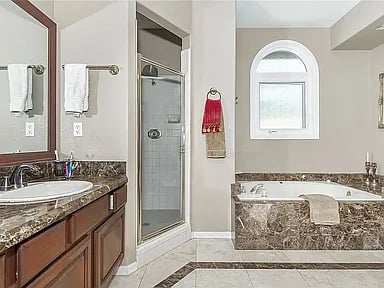 6190 Hidden Valley Rd