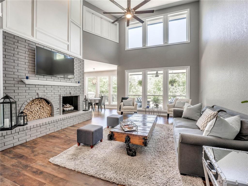 1301 Fox Cove Ct