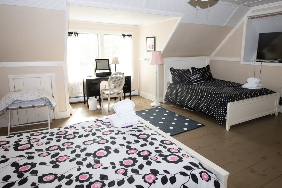 71 South Hill Crossroad